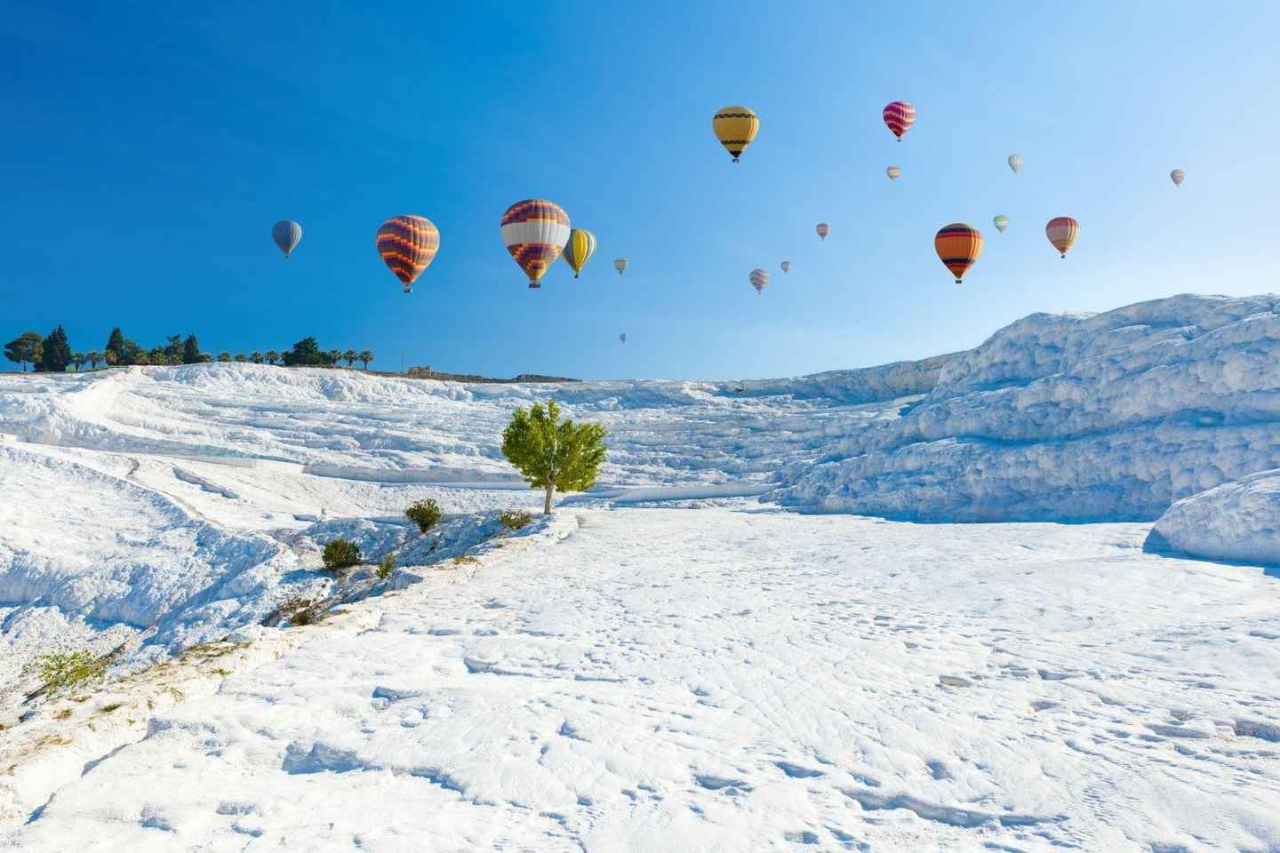 Antalya: Pamukkale Tour Includes Hot Air Balloon option