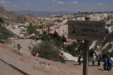 Cappadocië: groene tour met ondergrondse stad en Ihlara-valleiCappadocië: Groene tour met ondergrondse stad en Ihlara-vallei