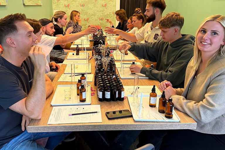 Hamburg: Perfume Workshop to Create Your Own Scent