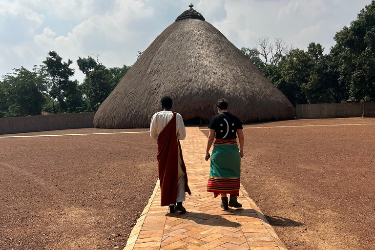 Kampala: Coronation Process of Buganda Kingdom Tour and Hike