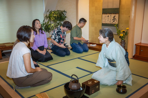 Tokyo: Casual Japanese Tea Ceremony with Matcha Tasting