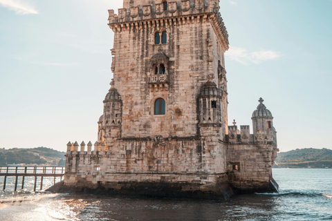 Lisbon: 4-Hour City Highlights Tour with Transport