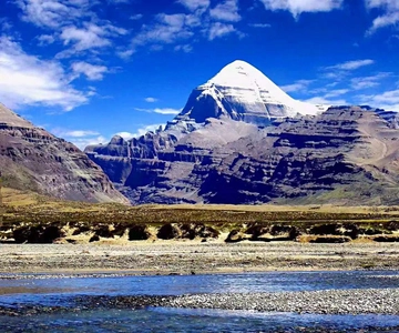 Lhasa: 5-Day Private Tour with Potala Palace & Yamdrok Lake