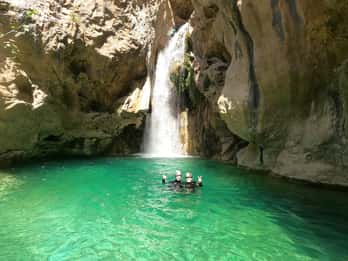 Granada: Río Verde Canyoning Tour met Foto's & Video's