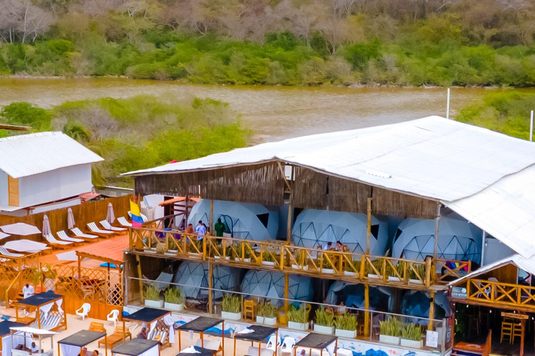 Cartagena: dia inteiro em uma cabana em Barú + almoço + coquetel de boas-vindas