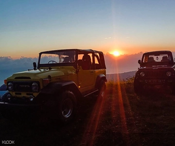 Mount Batur: Zonsopgang Jeep Tour & Natuurlijke Warmwaterbron