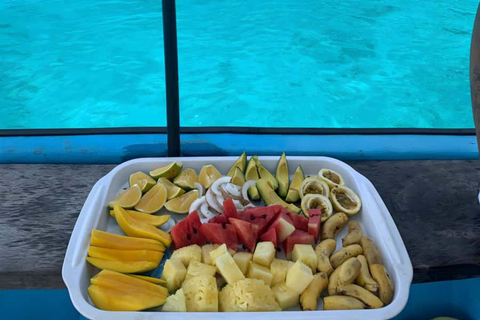 ZANZÍBAR: Excursión en barco a la isla prisión, con traslados al hotel incluidos.TOUR SIN SERVICIO DE RECOGIDA DEL HOTEL Y REGRESO