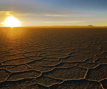 Excursión de 2 días al Salar de Uyuni desde La Paz en avión