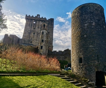 Blarney Castle: Private Guided Day Tour from Dublin
