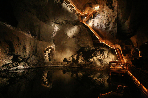Wieliczka Salt Mine & Schindler’s Factory Tour with Lunch Spanish Tour