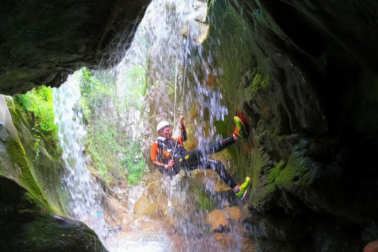 Canyoning auf dem Fluss Skurda - Extremabenteuer in Kotor