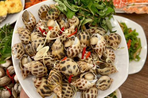 Private Jeep Tour Saigon: Ho Chi Minh City Sightseeing Private Standard Tour Without Meal