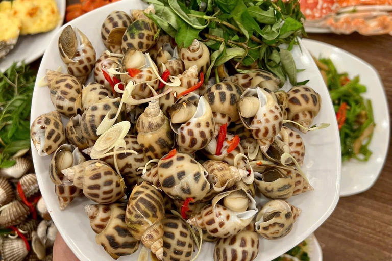 Private Jeep Tour Saigon: Ho Chi Minh City Sightseeing Private Standard Tour Without Meal