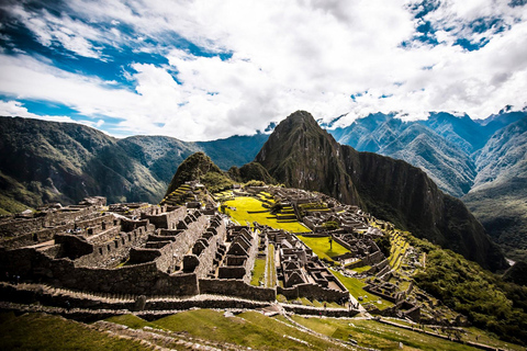 From Cusco: 4-day Inca Trail Trek to Machu Picchu