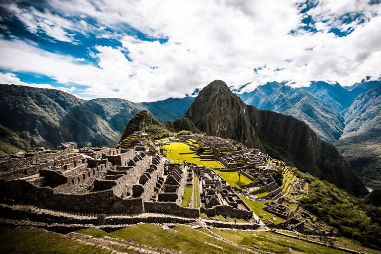 From Cusco: 4-day Inca Trail Trek to Machu Picchu