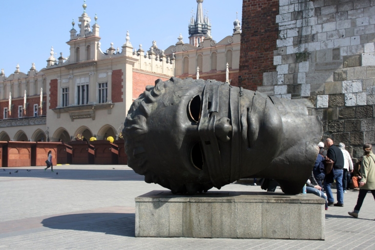 Cracovia: Visita guiada al Museo Subterráneo de RynekCracovia: Visita al Museo Subterráneo de Rynek en español
