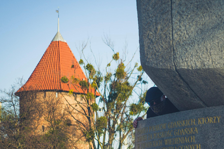 Bydgoszcz: Passeio e jogo de espiões com anfitrião/guiaBydgoszcz: Passeio e jogo com tema de espiões e guia (INGLÊS)