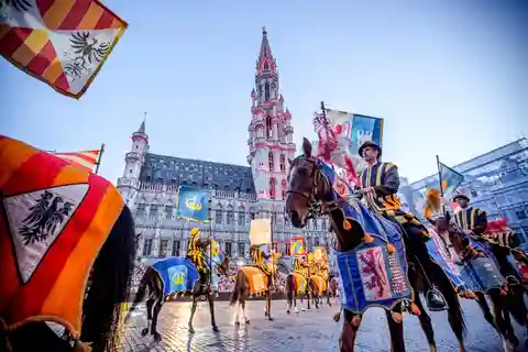 Bruxelles: Tour storico a piedi di Charles Quint