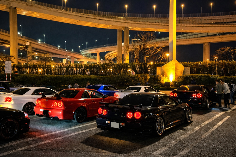 Private JDM Night Group Tour to Daikoku PA Car Meet