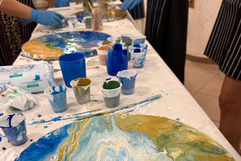 Alicante: Kunsttherapie-Workshop „Wein &amp; Malen”Alicante: Kunsttherapie-Workshop „Wein &amp; Malen“