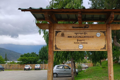7-Days in Bhutan with River Rafting, Farm Lunch & Stone Bath