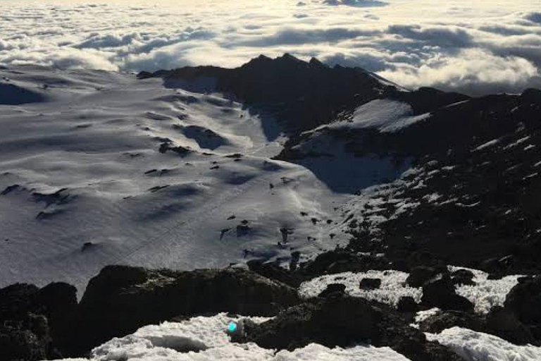 Trekking na Kilimandżaro 5 dni szlakiem Marangu5-dniowy trekking na Kilimandżaro - szlak Marangu