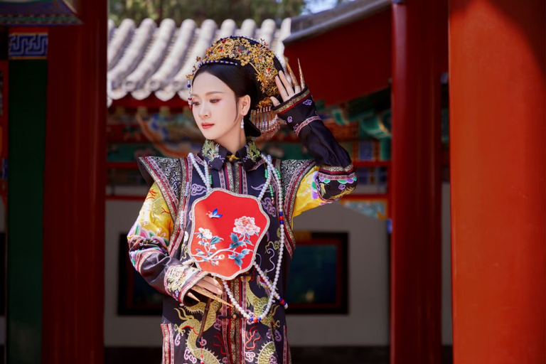 Beijing: Traditional Chinese Costume Makeover & Photo Shoot