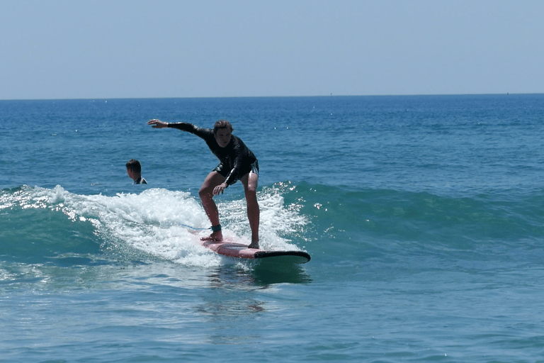 Pro Surf Gruppenunterricht in Da Nang VietnamGruppen-Surfunterricht