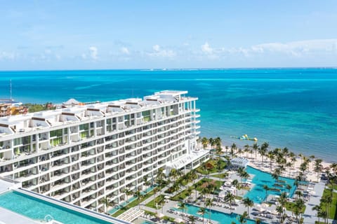 Private Shuttle Garza Blanca Resort & Spa to CUN Airport