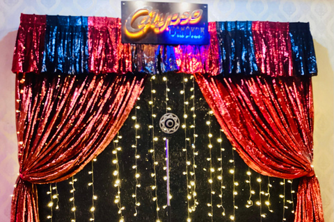 Calypso Cabaret en Asiatique: espectáculo de ladyboys en primera filaEspectáculo nocturno