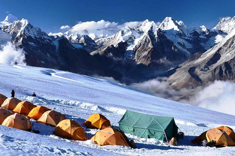 Pico Mera, Nepal