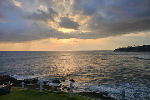 Waligama: Cliff Sunset Dining Experience + Wine