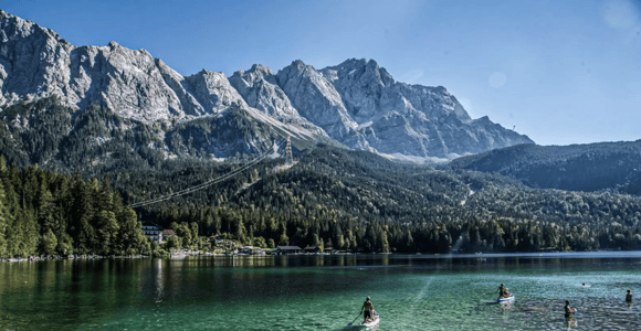 Munich: Private Eibsee-Zugspitze,Partnach Gorge & Mittenwald