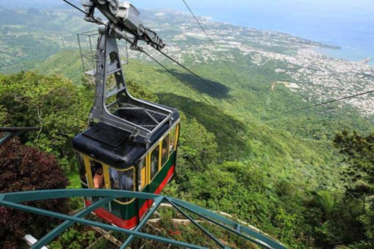Puerto Plata: Cable Car and Isabel de Torres National Park Tour Puerto Plata: Cable Car Excursion to Pico Isabel de Torres