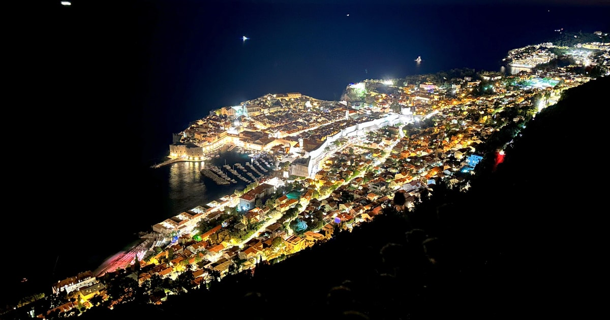 Dubrovnik Night Drive: Adriaterhavets lys | GetYourGuide