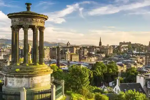 Da Londra: Tour ferroviario di 3 giorni del Castello di Edimburgo e del Loch Ness