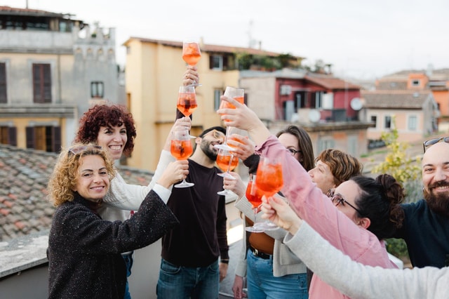 Rome: Jewish Quarter & Trastevere Food Tour with Rooftop