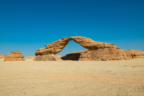 AlUla: Rainbow Arch Private SUV Tour