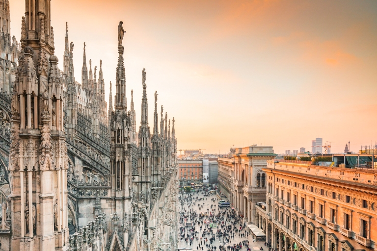 Milan : Billet d'entrée pour la cathédrale et les terrasses du DuomoCathédrale et terrasses par l'escalier
