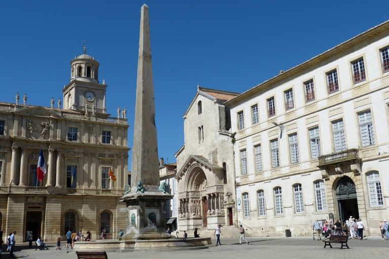 Arles Visite guidée privée à pied depuis Marseille