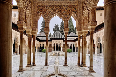 From Malaga: Bus Tour Granada - Alhambra Complete: Visit with Official Guide From Malaga: Granada Bus Tour - Complete Alhambra: Visit with Official Guide