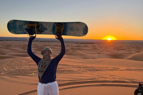 Au départ de Fès : excursion de 2 jours dans le désert de Merzouga avec tente de luxe et dîner