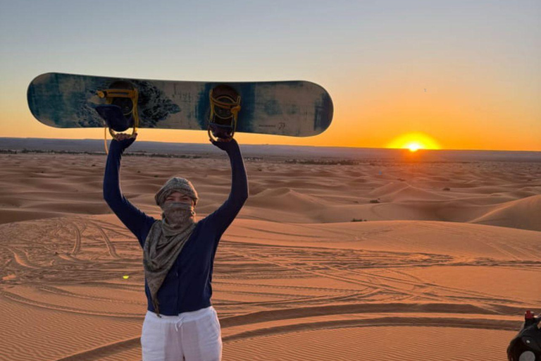 Au départ de Fès : excursion de 2 jours dans le désert de Merzouga avec tente de luxe et dîner
