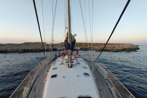 Malta: Private Sailing Cruise Malta: Private Sailing Cruise with Wind Magic Charters