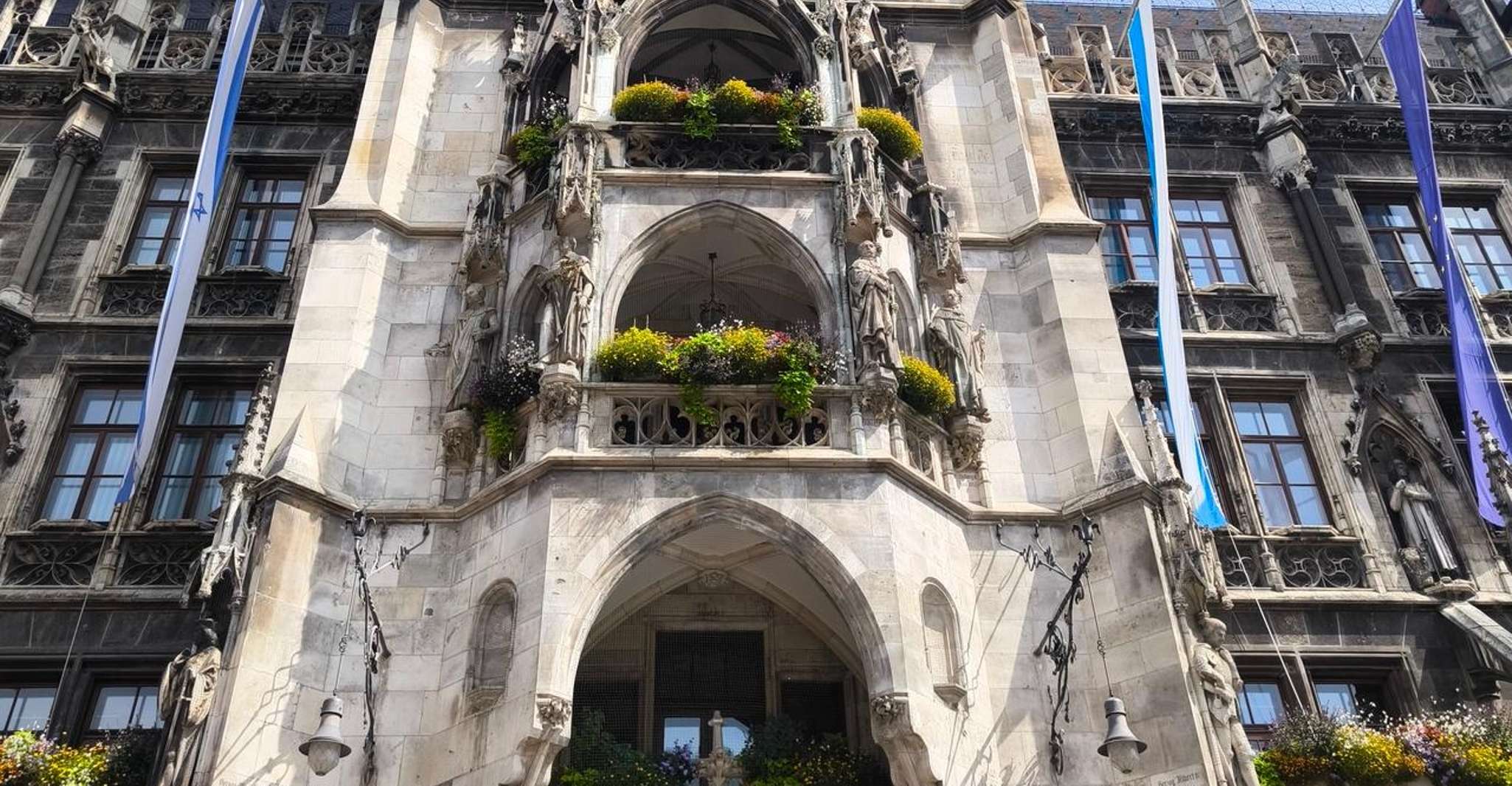 Munich: Old Town Tour with All Your Senses photo 6