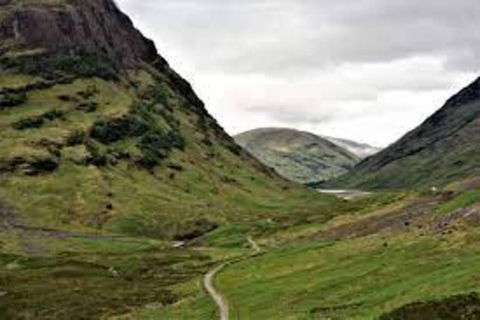 Edinburgh: Privat resa till Loch Ness Glencoe och HighlandsVoyagers Tour Loch Ness, Glencoe och Highlands Privat