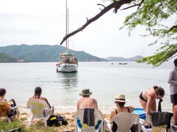 Santa Marta: Sailboat day tour to Tayrona Park