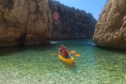 Jávea: Kayak Tour from Granadella Beach to the sea caves