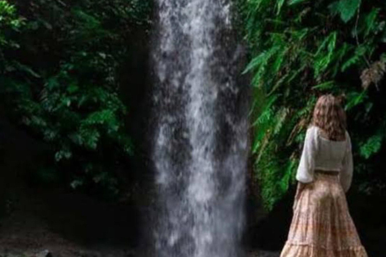 Ubud: Horse Riding, Zip-Line Tour & Manuaba Waterfall Tour Zip-Line Adventure & Manuaba Waterfall Tour