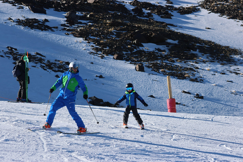 Sierra Nevada: Clase Grupal Esquí 3H con Equipo Incluido(ESPAÑOL) Sierra Nevada: Clase Grupal Ski 3H con Equipo Incluido